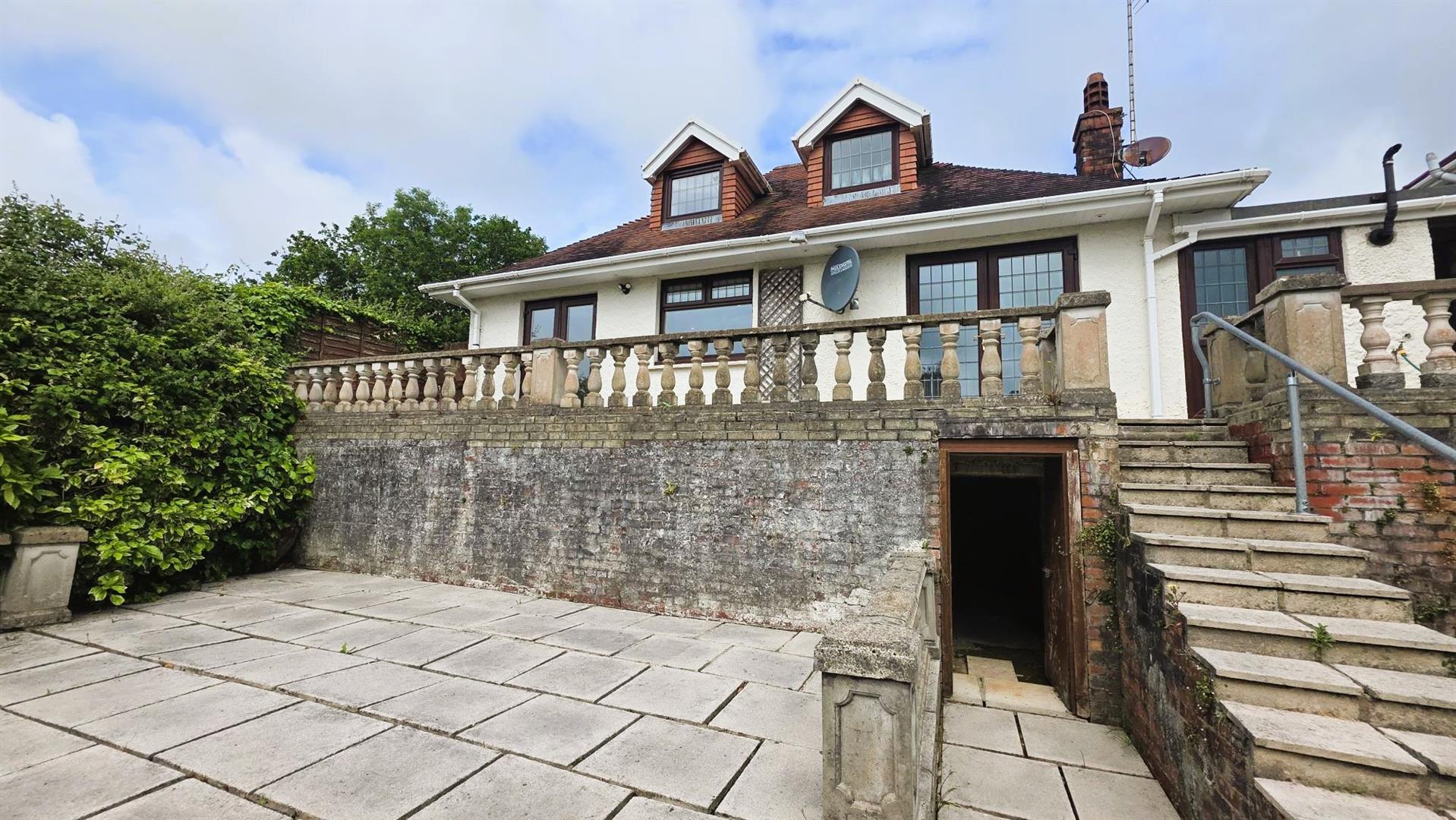 Havard Road, Llanelli, SA14 8SD